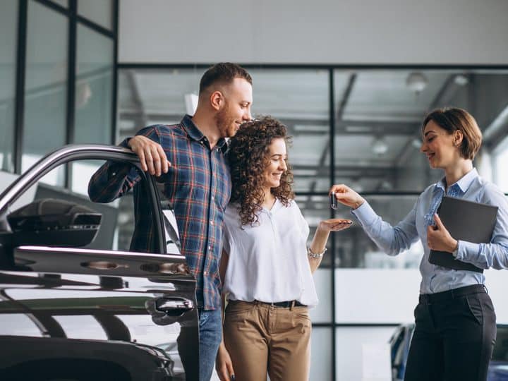 Quanto custa um carro por assinatura? Entenda o que entra na mensalidade