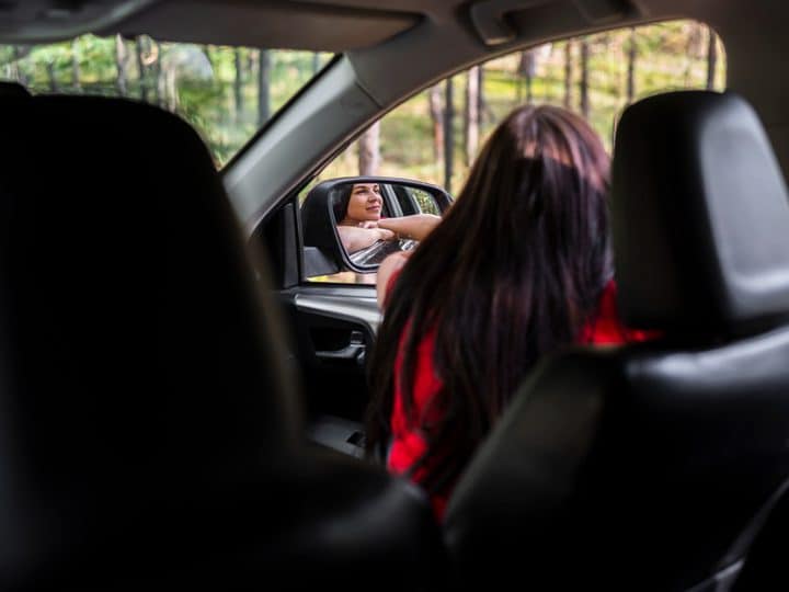 Aluguel carro 7 lugares: o que considerar antes de escolher um veículo para grupos